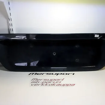 Takaluukun kilventausta C w203, B-osa