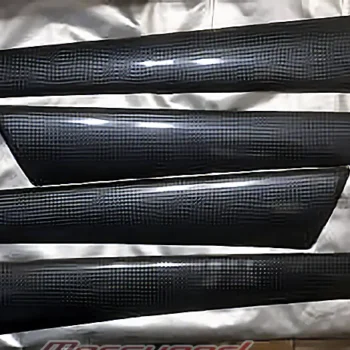 Oviverhoilun listasarja C W202 Carbon -look, Uusi, Alkup..