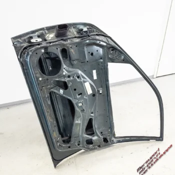 Etuovi, Oik. E W210 "Väyrynen", vihreä, käytetty