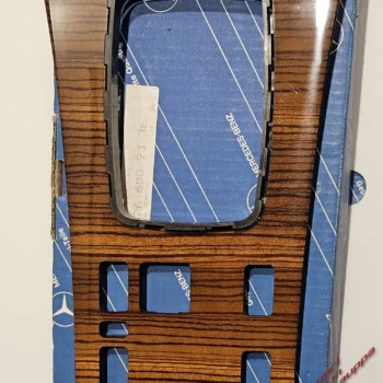 S-sarja W126 Facelift (1986-1991) Keskikonsolin puupaneeli (Zebrano), Manuaalivaiheinen NOS, Uusi