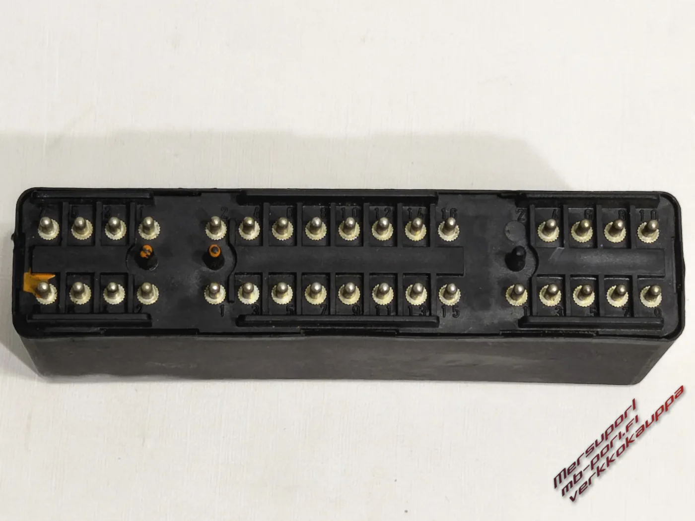 a1265420032_w124_w126_valorele_controller_light_hella-3