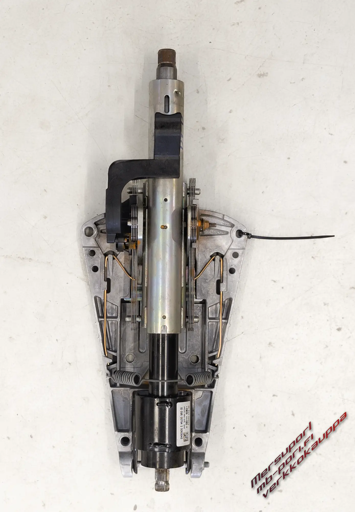 Rattiakseli (Ohjausakseli), W212 käytetty, A2124602316