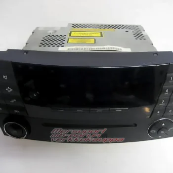 Radio/CD E W211 / CLS W219 Audio 20 Radio/CD