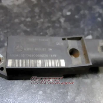 Kiihtyvyystunnistin E W211 / CLS W219 / SLK W171 / SL W230