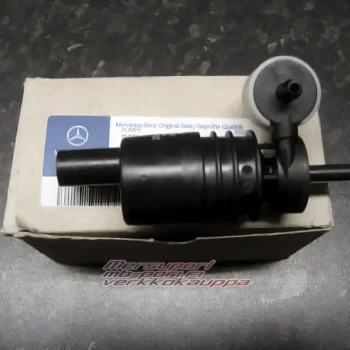 Moottori C W204 Tuulilasin pesimen moottori