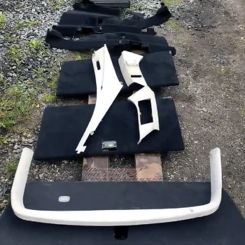 mercedes-benz tavaratilan verhoilun osia kaytetty w211 farmari b-osa s211421-tuotekuva