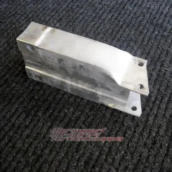 mb-pori.fi verkkokauppa  etupalkki käytetty w204 runkoaisan-aa b-osa sku