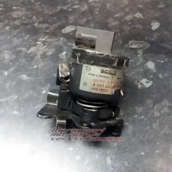 mb-pori.fi verkkokauppa  kaasupolkimen saadin käytetty w210 w901 sprinter w202 w208 a0115428717 b-osa sku