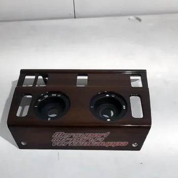 mb-pori.fi verkkokauppa  keskikonsolin puukehys käytetty w124 b-osa sku