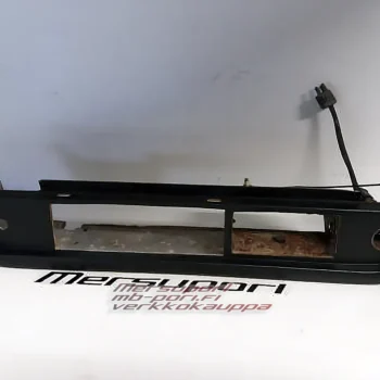 mb-pori.fi verkkokauppa kojetaulun alaosa käytetty w114 w115 b-osa sku