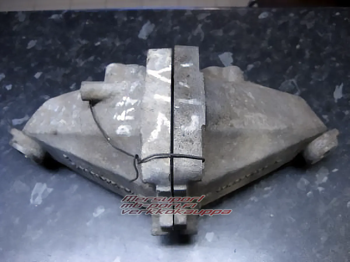 mb-pori.fi verkkokauppa  moottorin kiinnikkeet käytetty w140 m120 v12 a1202230804 a1202230904 b-osa sku