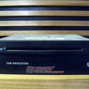 mb-pori.fi verkkokauppa  navigointi cd-asema käytetty w211 w219 w220 comand-navigoinnin-cd-asema a2208206085 b-osa sku