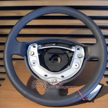 Ohjauspyörä. A W168, Uusi