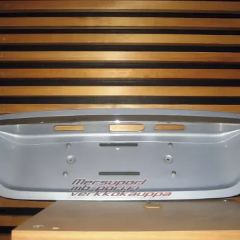 mb-pori.fi verkkokauppa  takaluukun kilventausta käytetty w220 a2207500081 b-osa sku