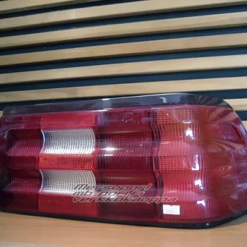 Takavalo, Oik. SL W129 Facelift, Uusi