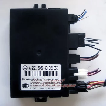 mb-pori.fi verkkokauppa  vetokoukun ohjainlaite käytetty w204 a2215454332 b-osa sku