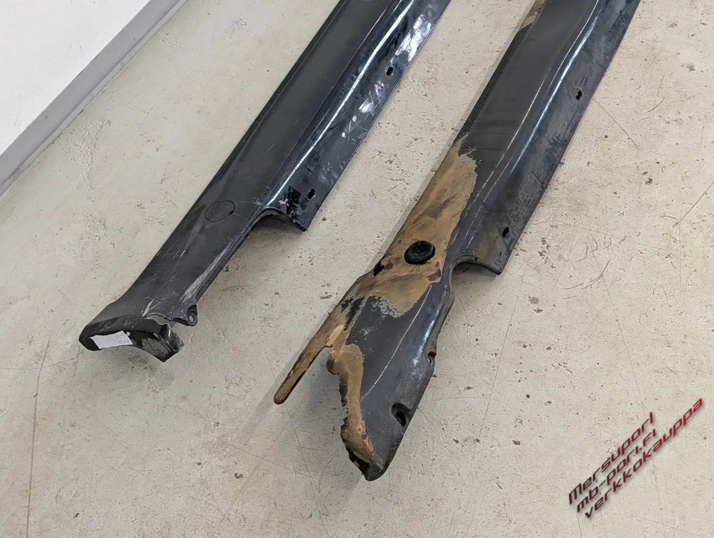 s2157_AMG_Helmamuovit_E_W210_95-00_-_Käytetty_180226_tuotekuva_0226_7