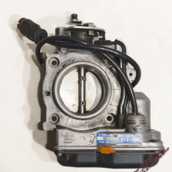 Kaasuläppä, M111+muut, A0001419125, käytetty alkuperäinen