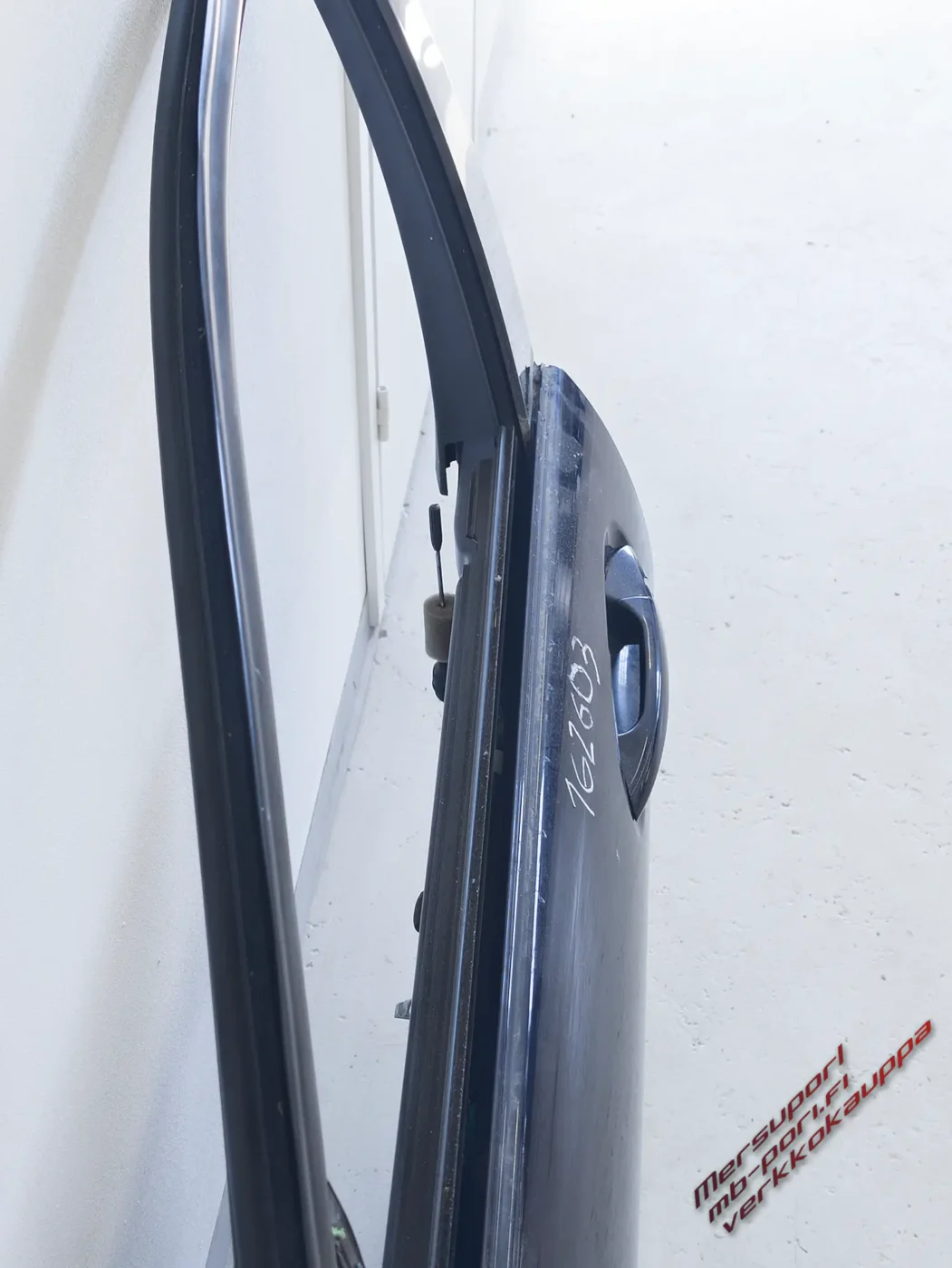 w204_etuovi_vasen_kuljettaja_S162603-3