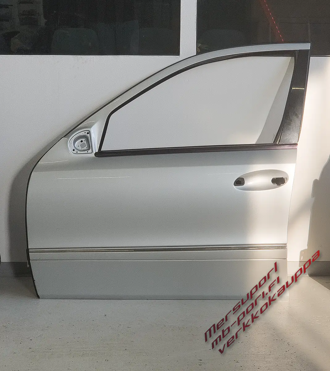 Etuovi vasen/kuljettaja, E W211 Facelift, käytetty