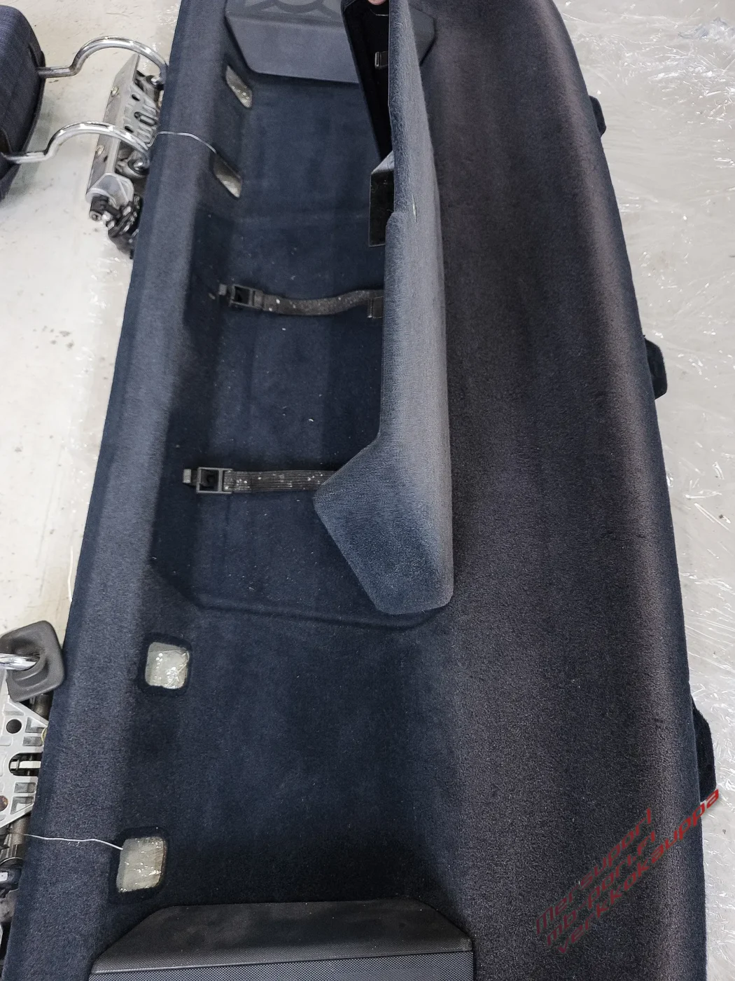 w211-etuovi-kuski-vasen-3-of-3